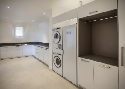 House / Villa - 5 Bedrooms - 800 m²