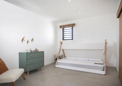 House / Villa - 5 Bedrooms - 800 m²