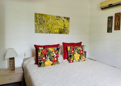 House / Villa - 5 Bedrooms - N.S m²