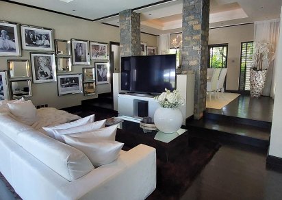 House / Villa - 5 Bedrooms - N.S m²