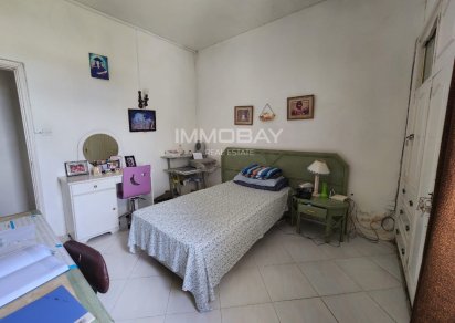 House / Villa - 6 Bedrooms - 316 m²