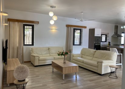 House / Villa - 6 Bedrooms - 360 m²