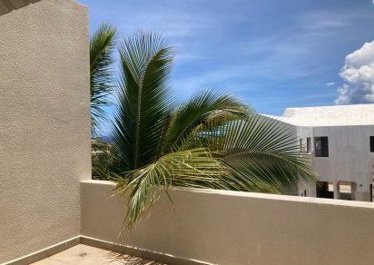 House / Villa - 6 Bedrooms - 360 m²