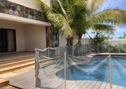 House / Villa - 6 Bedrooms - 360 m²