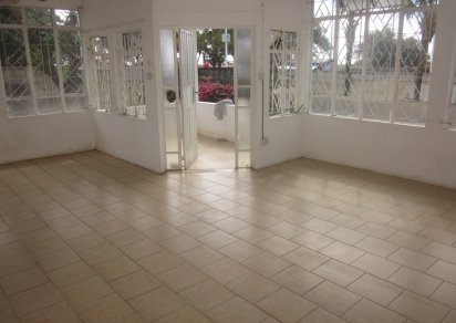 House / Villa - 7 Bedrooms - 280 m²