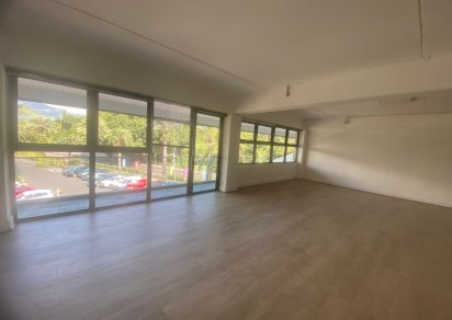 Local Commercial - 142 m²