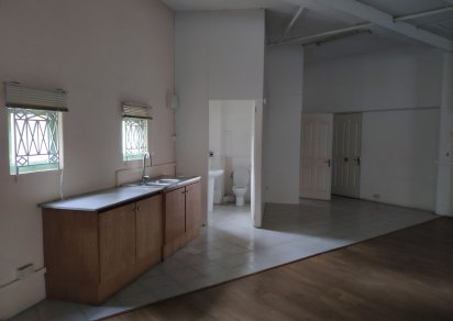 Local Commercial - 167 m²