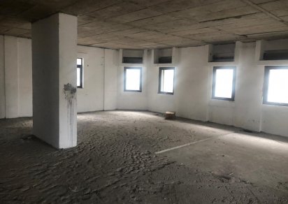 Local Commercial - 172 m²