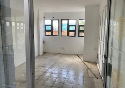 Local Commercial - 25 m²