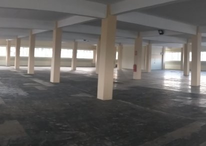 Local Commercial - 605 m²