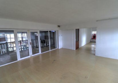 Local Commercial - 75 m²