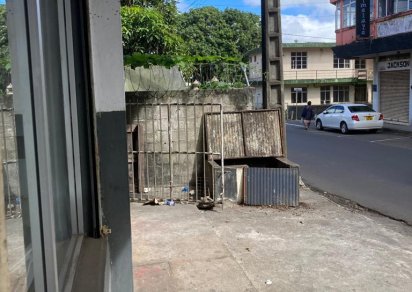 Local Commercial - 84 m²