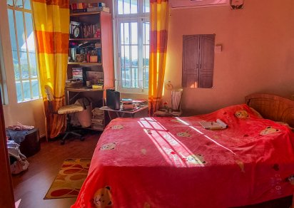Maison/Villa - 10 chambres - 411 m²