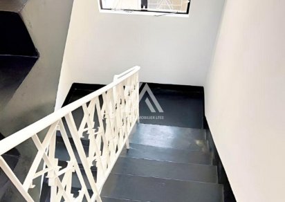 Maison/Villa - 11 chambres - 227 m²
