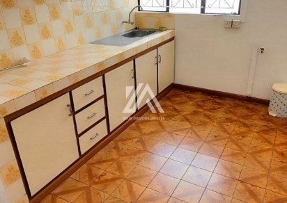 Maison/Villa - 11 chambres - 227 m²