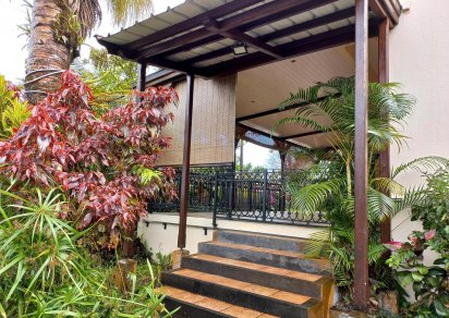 Maison/Villa - 2 chambres - 200 m²