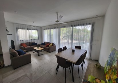 Maison/Villa - 3 chambres - 140 m²