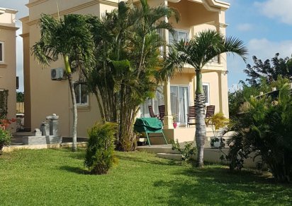 Maison/Villa - 3 chambres - 142 m²