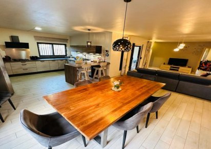 Maison/Villa - 3 chambres - 150 m²