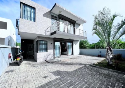 Maison/Villa - 3 chambres - 156 m²