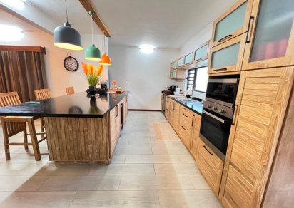 Maison/Villa - 3 chambres - 160 m²