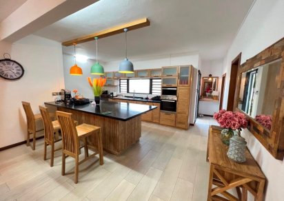 Maison/Villa - 3 chambres - 160 m²