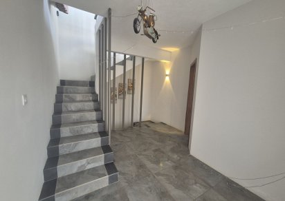 Maison/Villa - 3 chambres - 170 m²