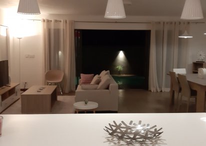 Maison/Villa - 3 chambres - 180 m²