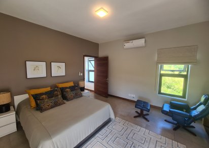 Maison/Villa - 3 chambres - 188 m²