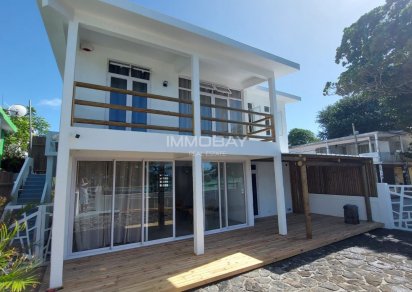 Maison/Villa - 3 chambres - 1900 p²