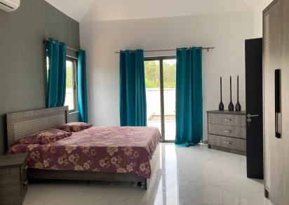 Maison/Villa - 3 chambres - 192 m²