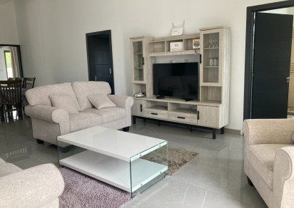 Maison/Villa - 3 chambres - 192 m²