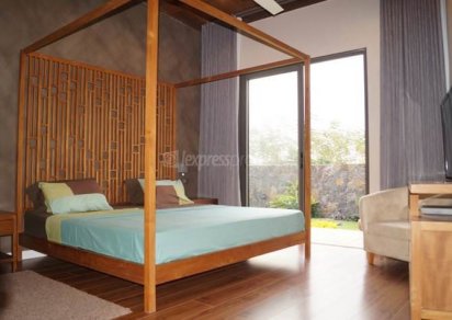 Maison/Villa - 3 chambres - 200 m²