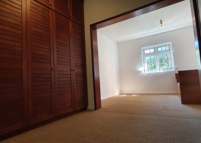 Maison/Villa - 3 chambres - 2160 p²