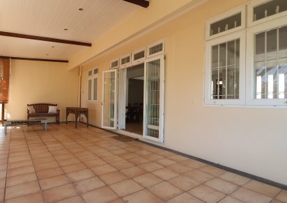 Maison/Villa - 3 chambres - 2160 p²
