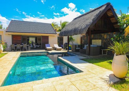 Maison/Villa - 3 chambres - 222 m²