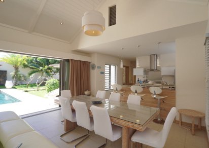 Maison/Villa - 3 chambres - 222 m²