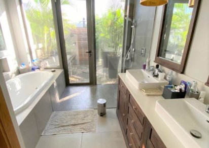 Maison/Villa - 3 chambres - 225 m²