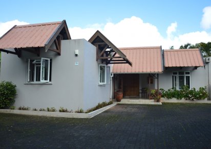 Maison/Villa - 3 chambres - 225 m²