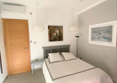 Maison/Villa - 3 chambres - 225 m²