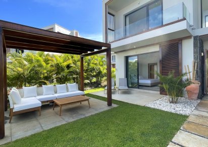 Maison/Villa - 3 chambres - 230 m²