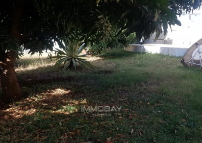 Maison/Villa - 3 chambres - 242 m²