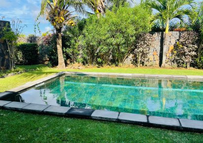 Maison/Villa - 3 chambres - 245 m²