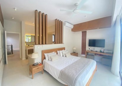 Maison/Villa - 3 chambres - 246 m²