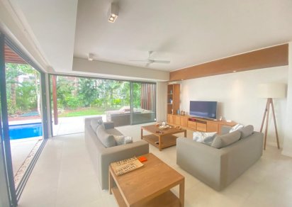 Maison/Villa - 3 chambres - 246 m²