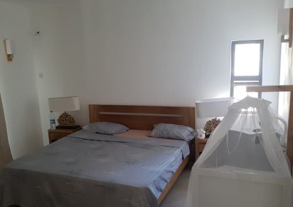 Maison/Villa - 3 chambres - 2500 p²