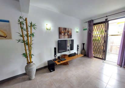 Maison/Villa - 3 chambres - 250 m²