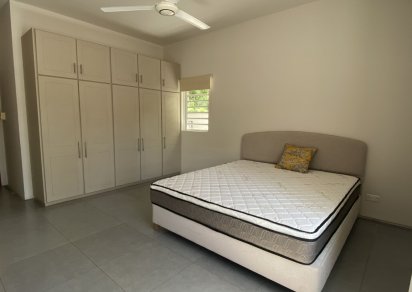 Maison/Villa - 3 chambres - 250 m²