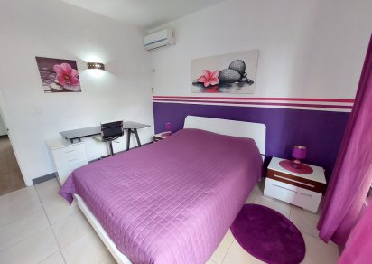 Maison/Villa - 3 chambres - 250 m²