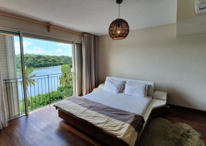 Maison/Villa - 3 chambres - 252 m²